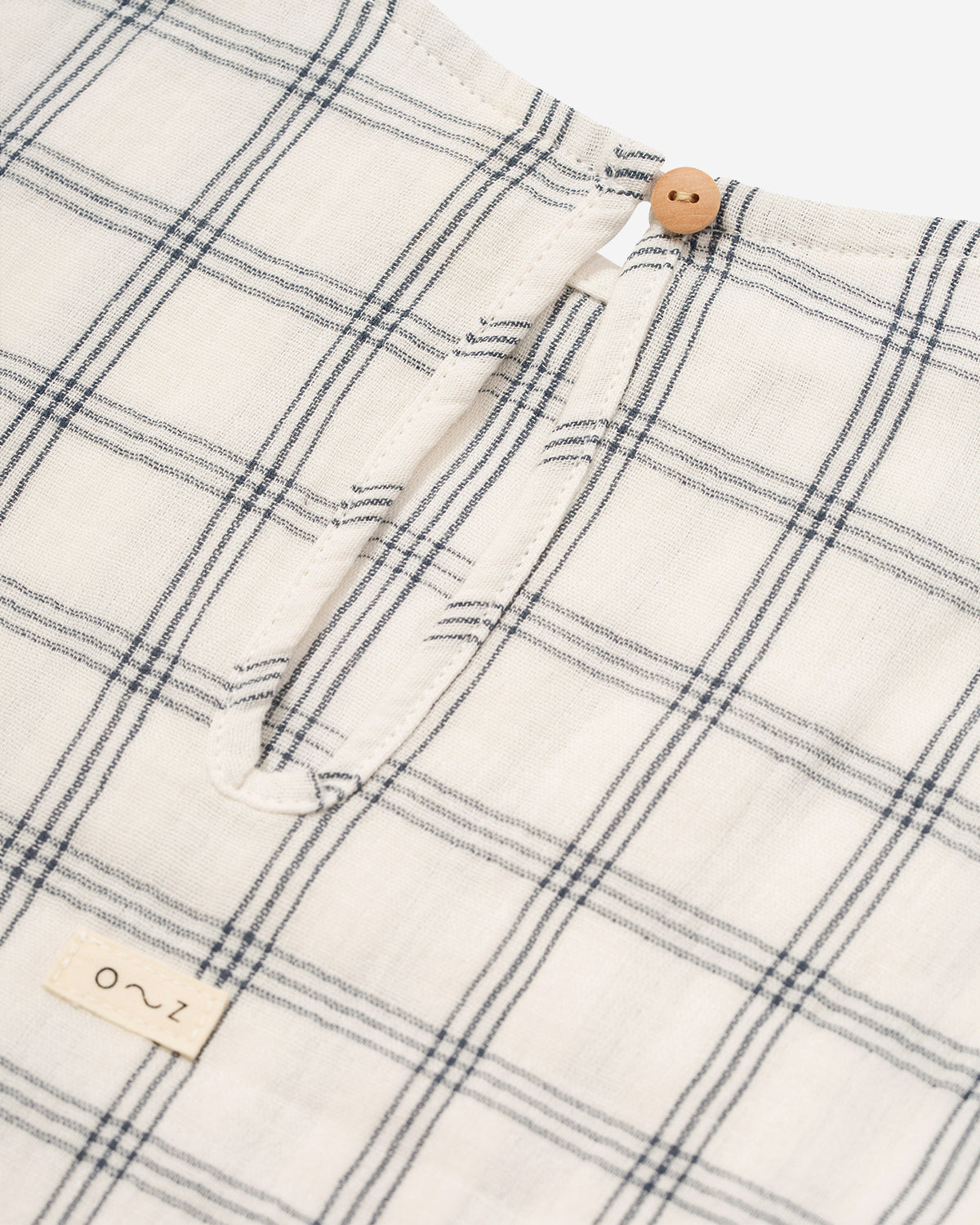 NAVY WINDOW CHECK BOXY T-SHIRT