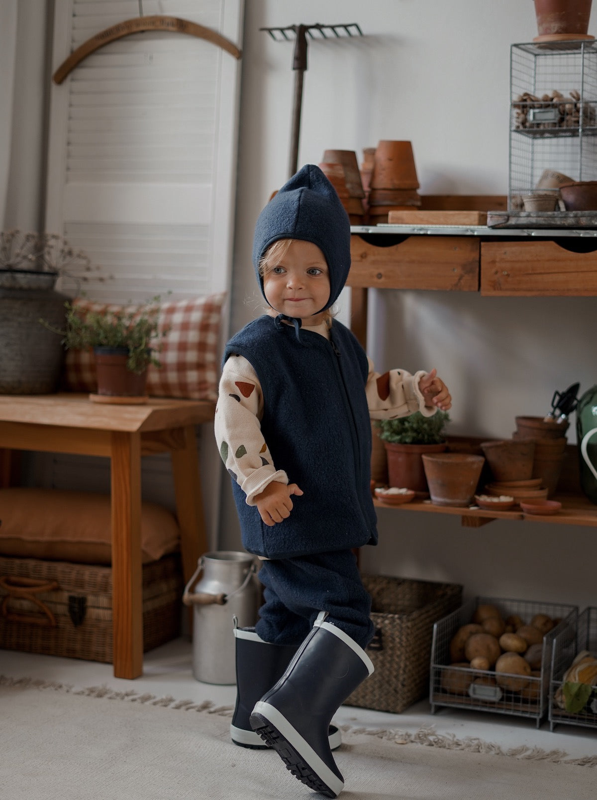 BLUE NIGHTS FLEECE VEST