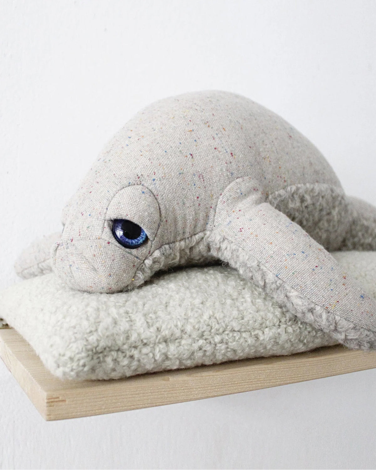 THE MANATEE SMALL SAND