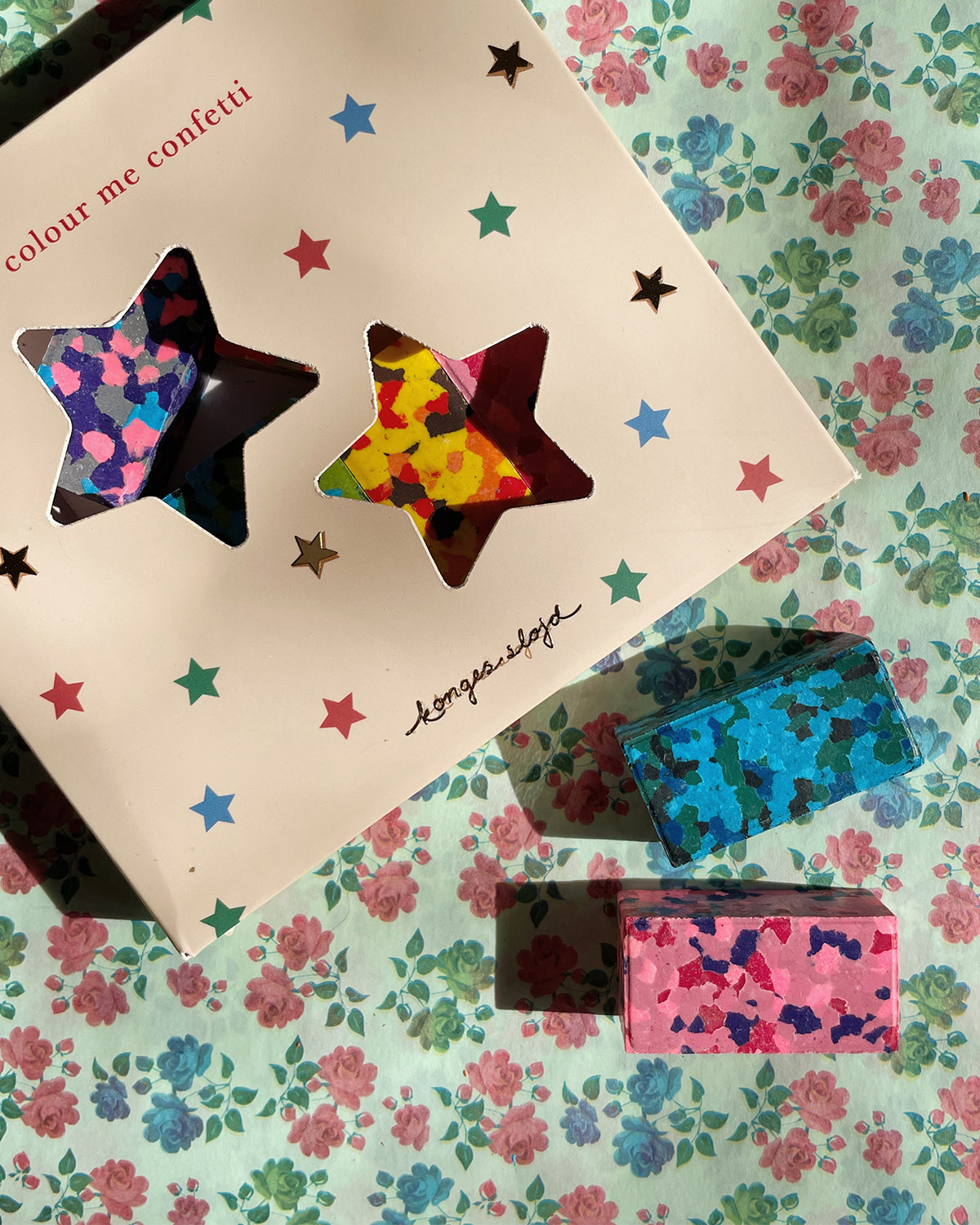 CONFETTI CRAYONS