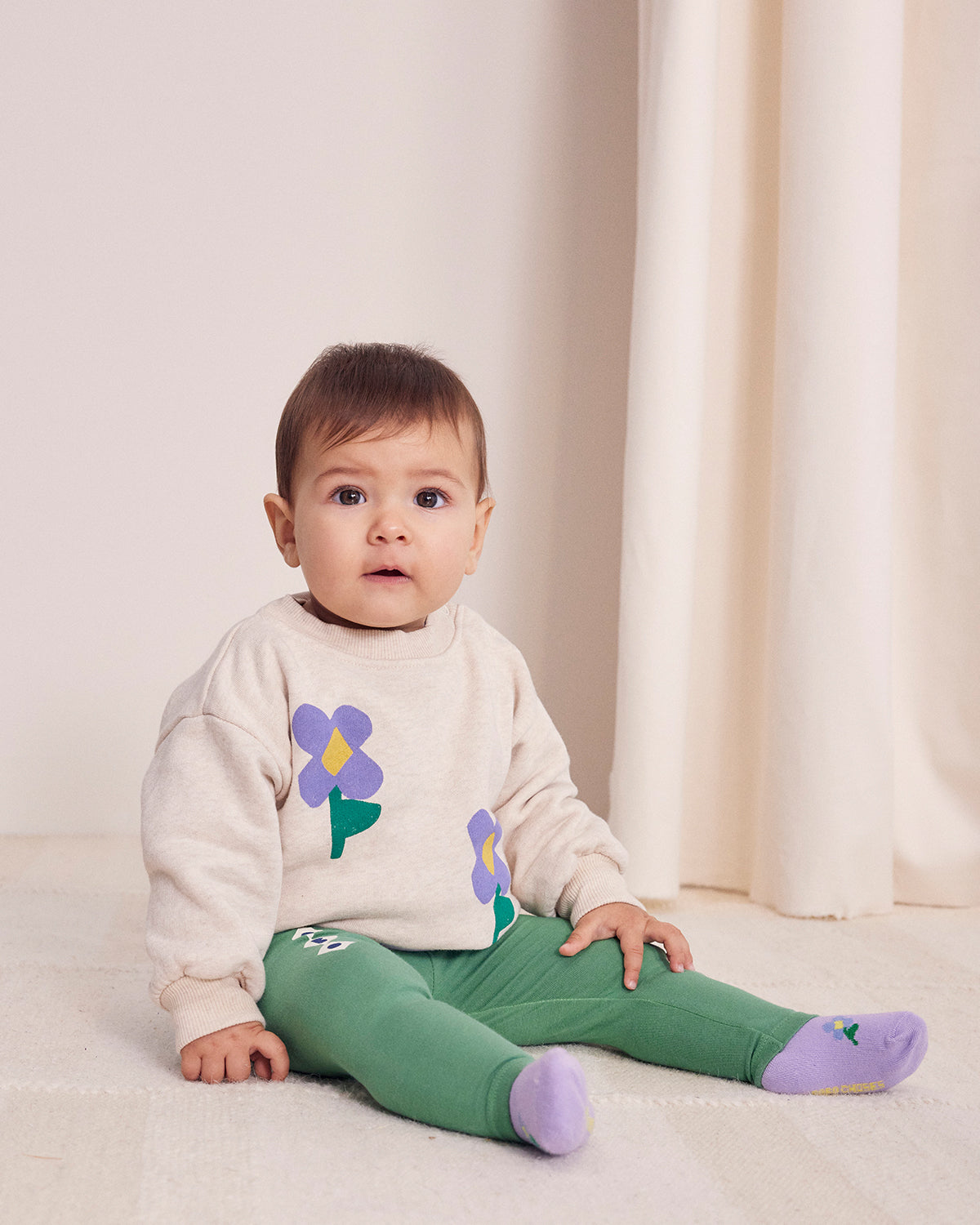 BABY PANSY FLOWER SWEATSHIRT