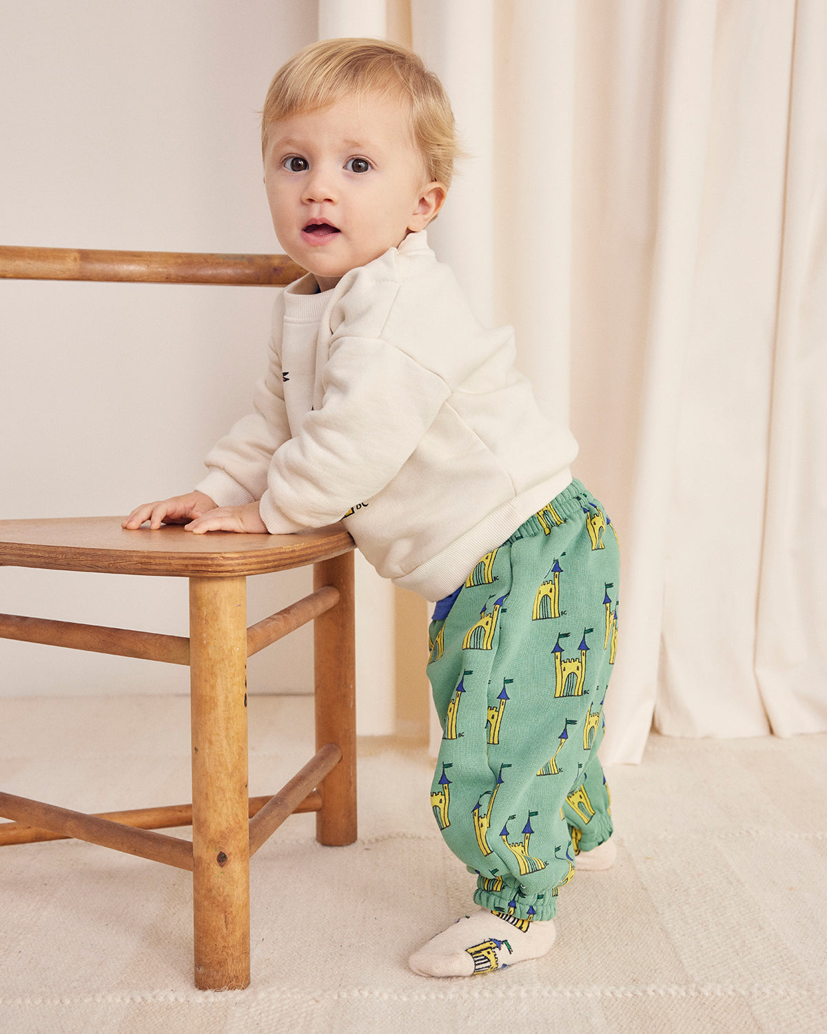 BABY FARAWAY CASTLE ALL OVER JOGGING PANTS