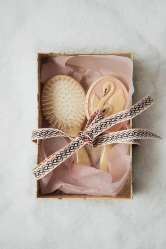 SWAN BEAUTY SET
