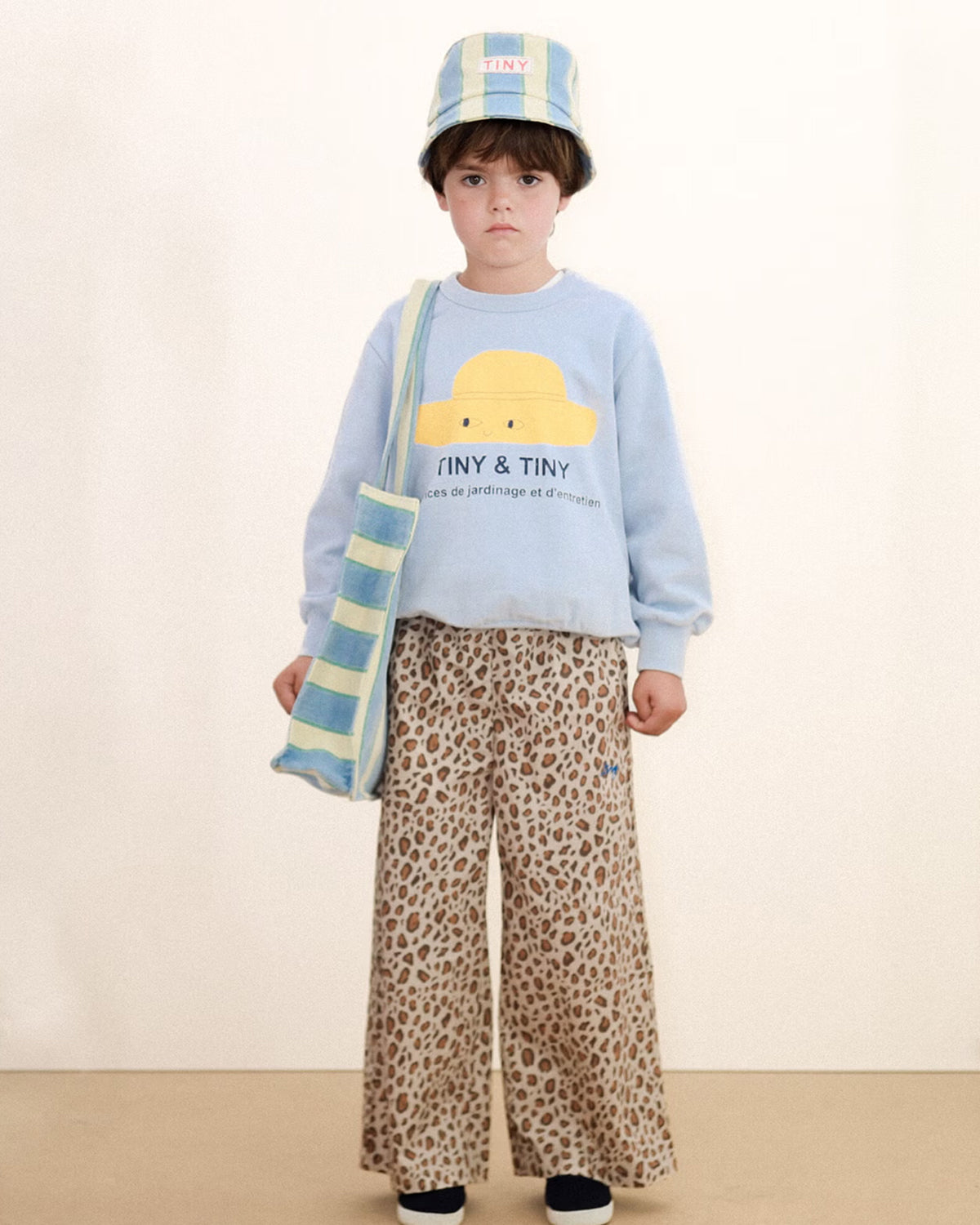TINY HAT GRAPHIC SWEATSHIRT