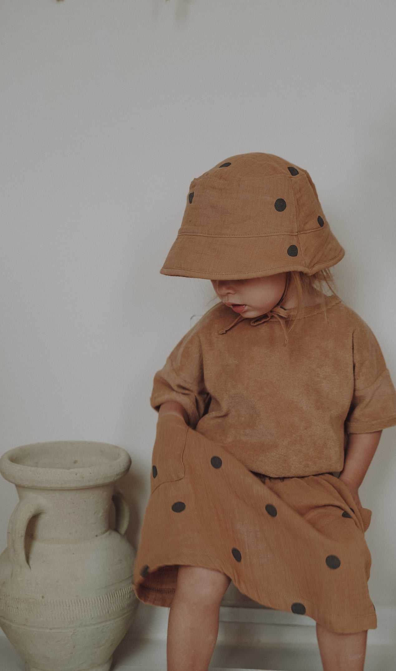 GOLD DOTS BUCKET SUN HAT