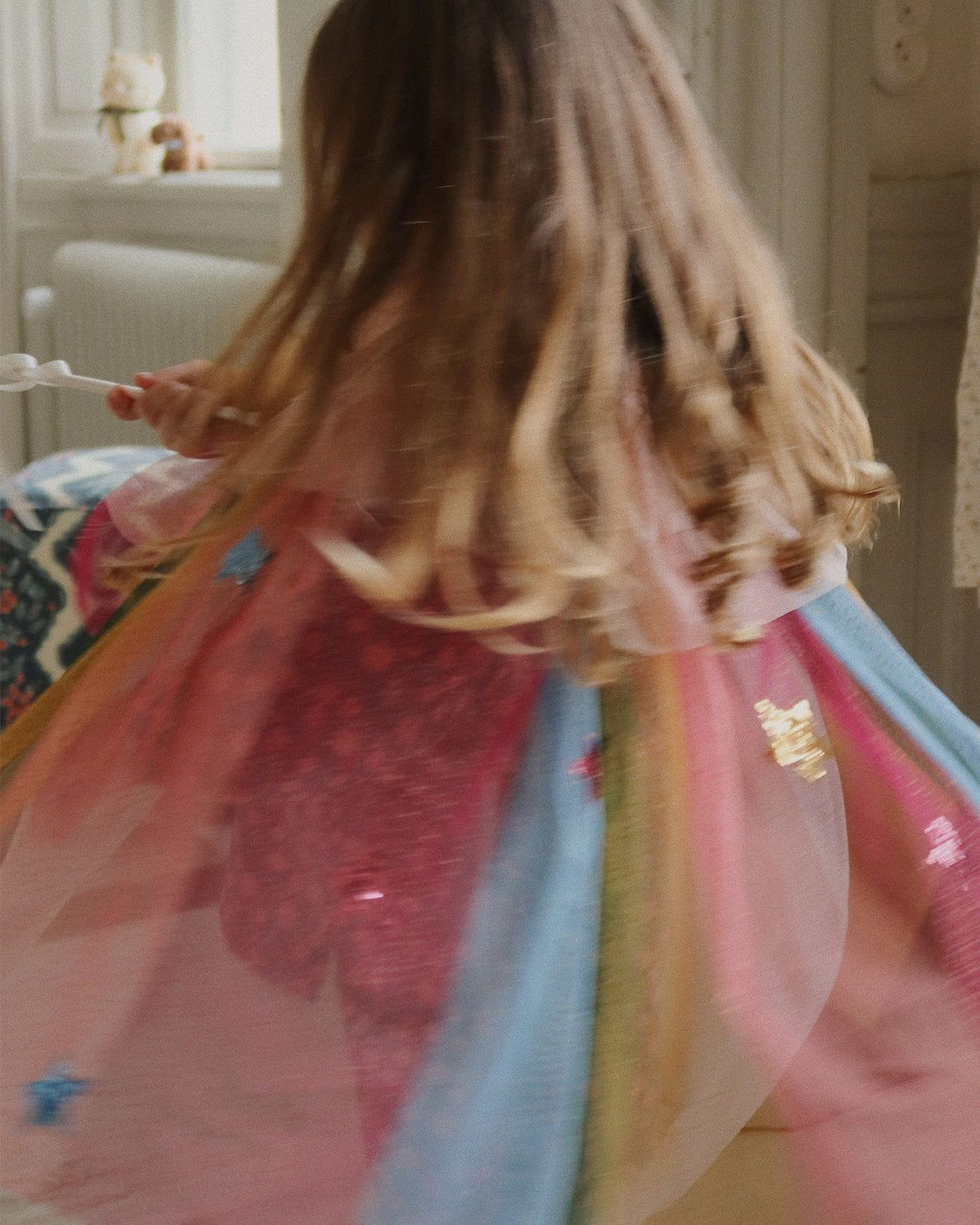 GLITTER RAINBOW COSTUME - EVENING SAND